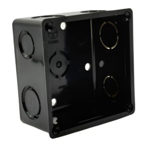 Caja cuadrada plástico 1/2"